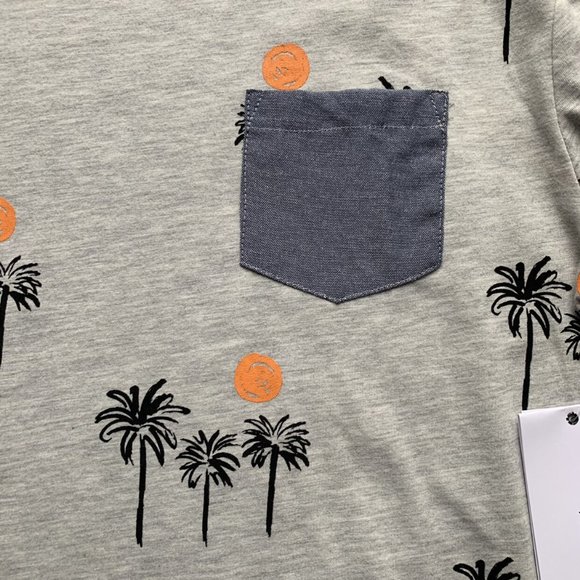 NWT Sovereign Code Graphic Tee - Picture 2 of 8